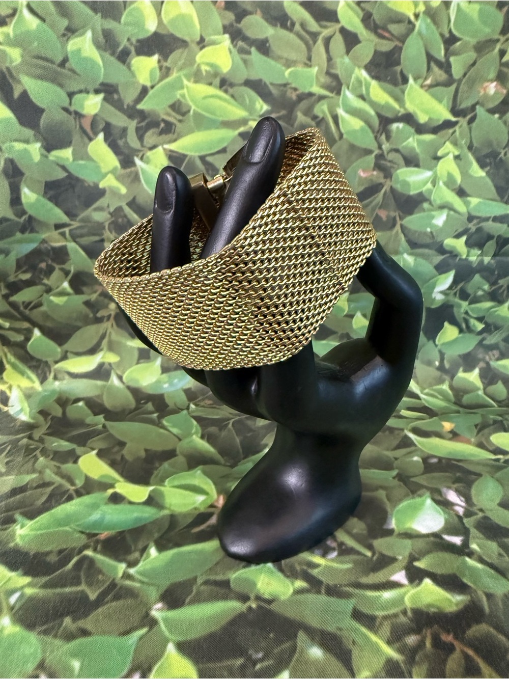 Vintage Gold Mesh Bracelet with Buckle - Picture 4 of 6